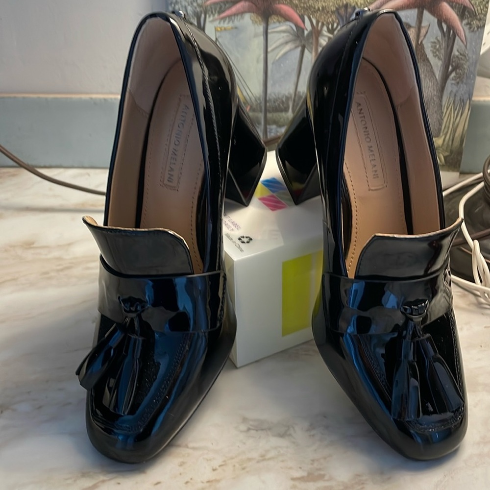 Black ANTONIO MELANI , LEATHER, Square HEELS, LOAFER - Tassels,~Shiny ~EUC 6M